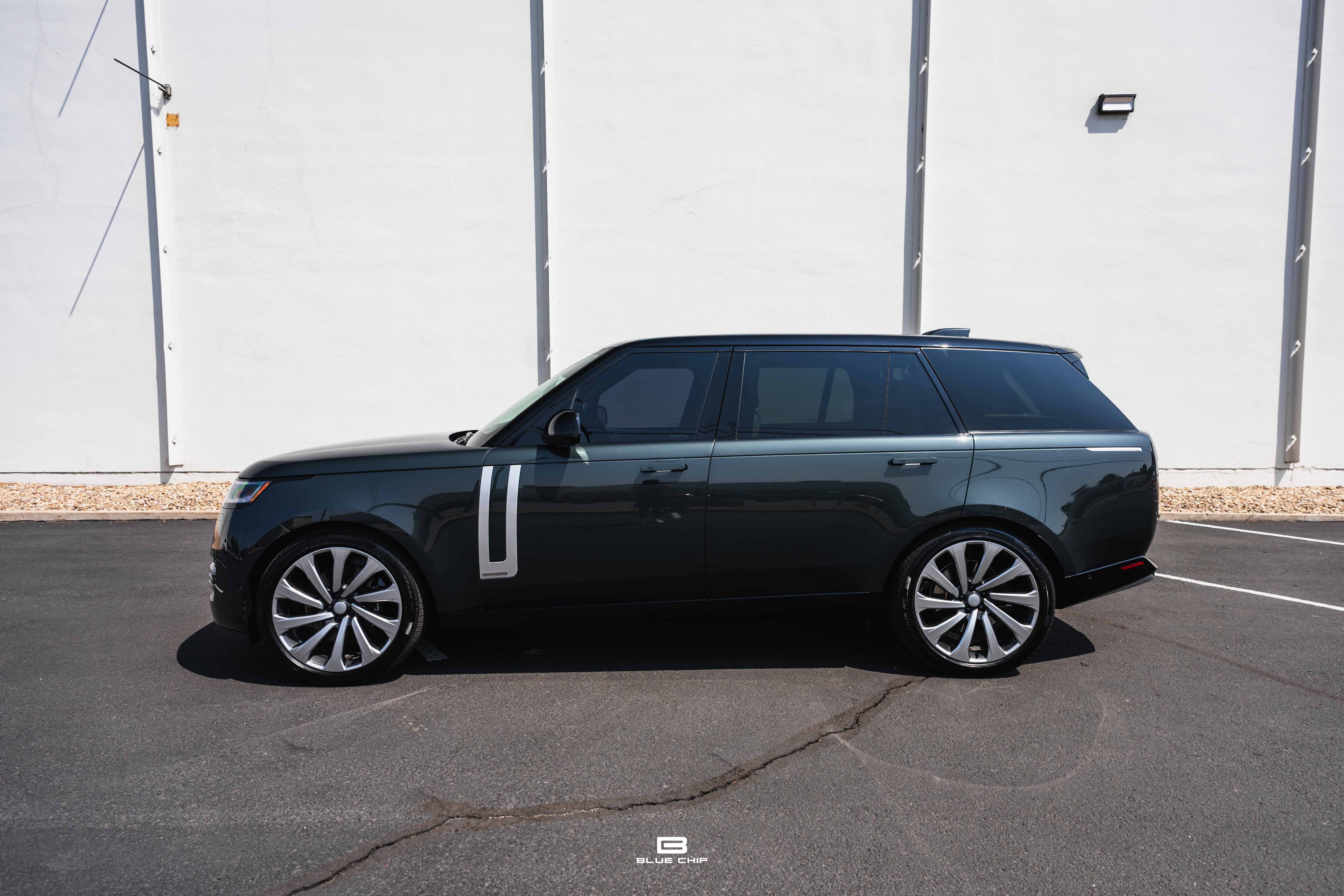 land rover range rover 2025 SALK1BE97SA268350 image land rover range rover 2025 SALK1BE97SA268350 image